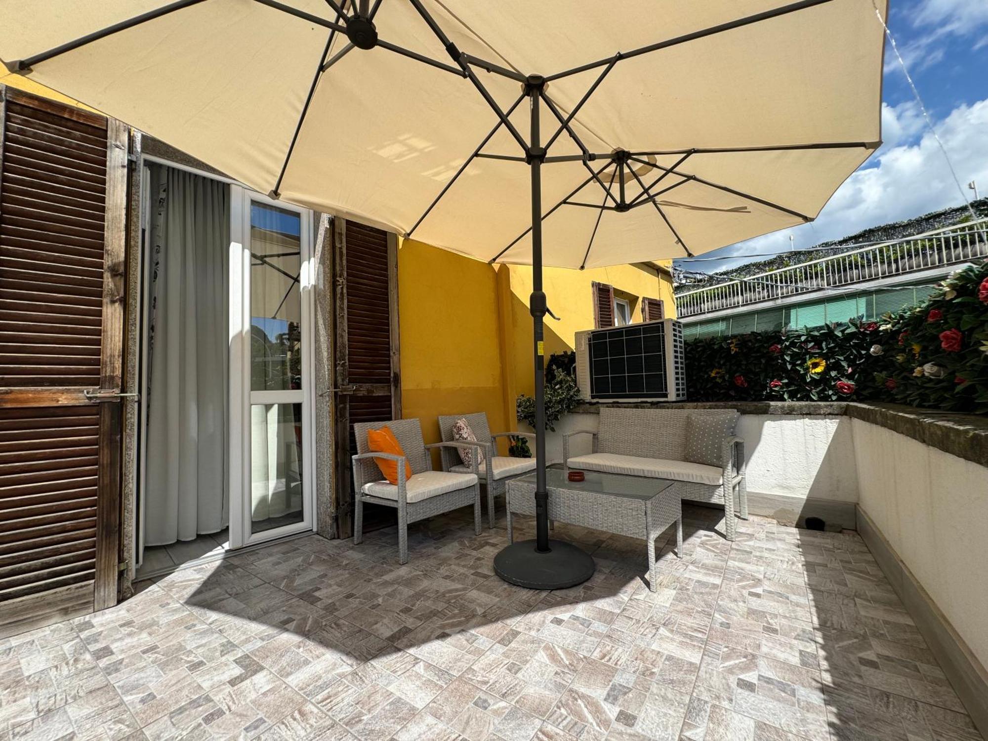 Casa L'Aquila Hotel Como Ngoại thất bức ảnh